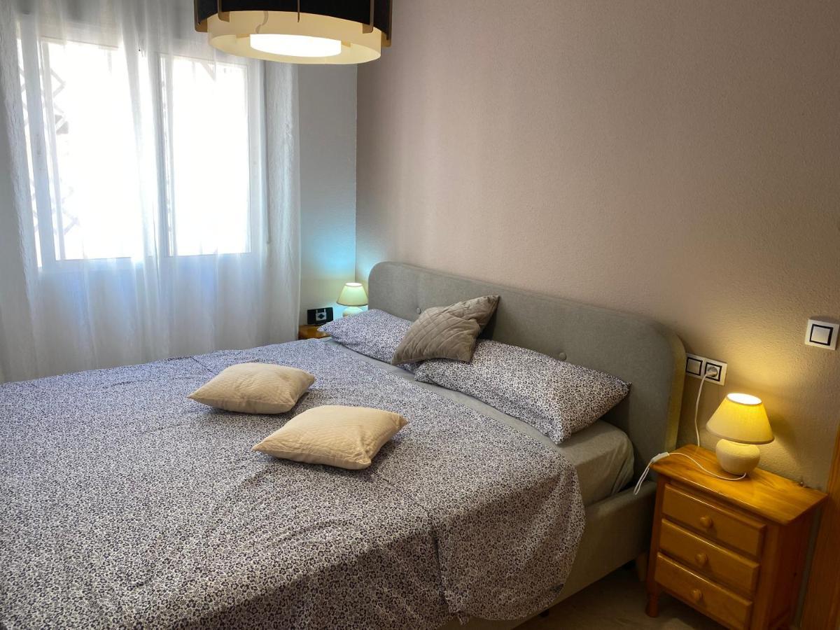 Amazing 2-Bedrooms Apartment With Pool Torrevieja Center Esterno foto