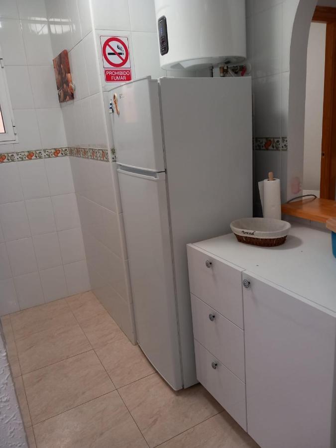 Amazing 2-Bedrooms Apartment With Pool Torrevieja Center Esterno foto